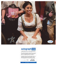 Zazie Beetz 'Atlanta' Signed 8x10 Photo 'Van' ACOA