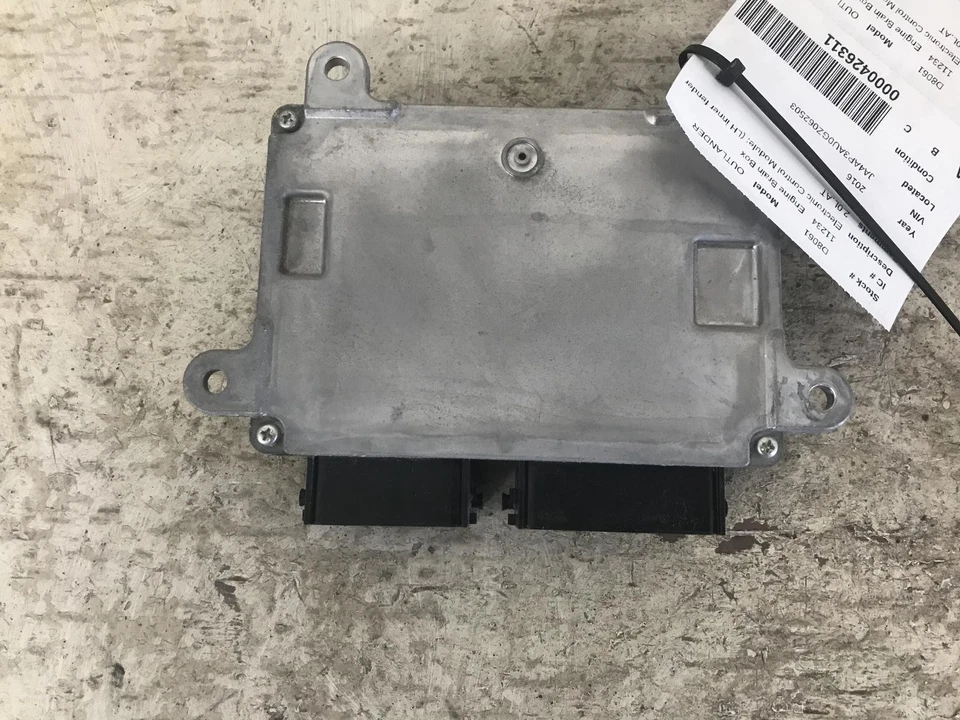 Módulo de control del motor usado (ECM) se adapta a: Mitsubishi Outlander Sport Electroni 2016 Foto 2 de 4