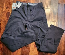 Wrangler ATG Hiking Pants Mens Fit 36x34  Black Cargo Nylon Flex All Terrain