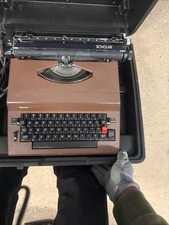 Sears Scholar Electric Typewriter Brown with Black Keys thumbnail