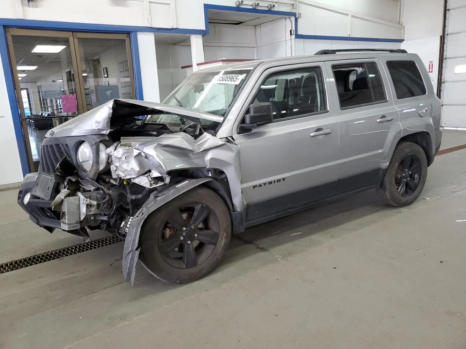 GUANTERA JEEP PATRIOT 2014 Foto 2 de 4