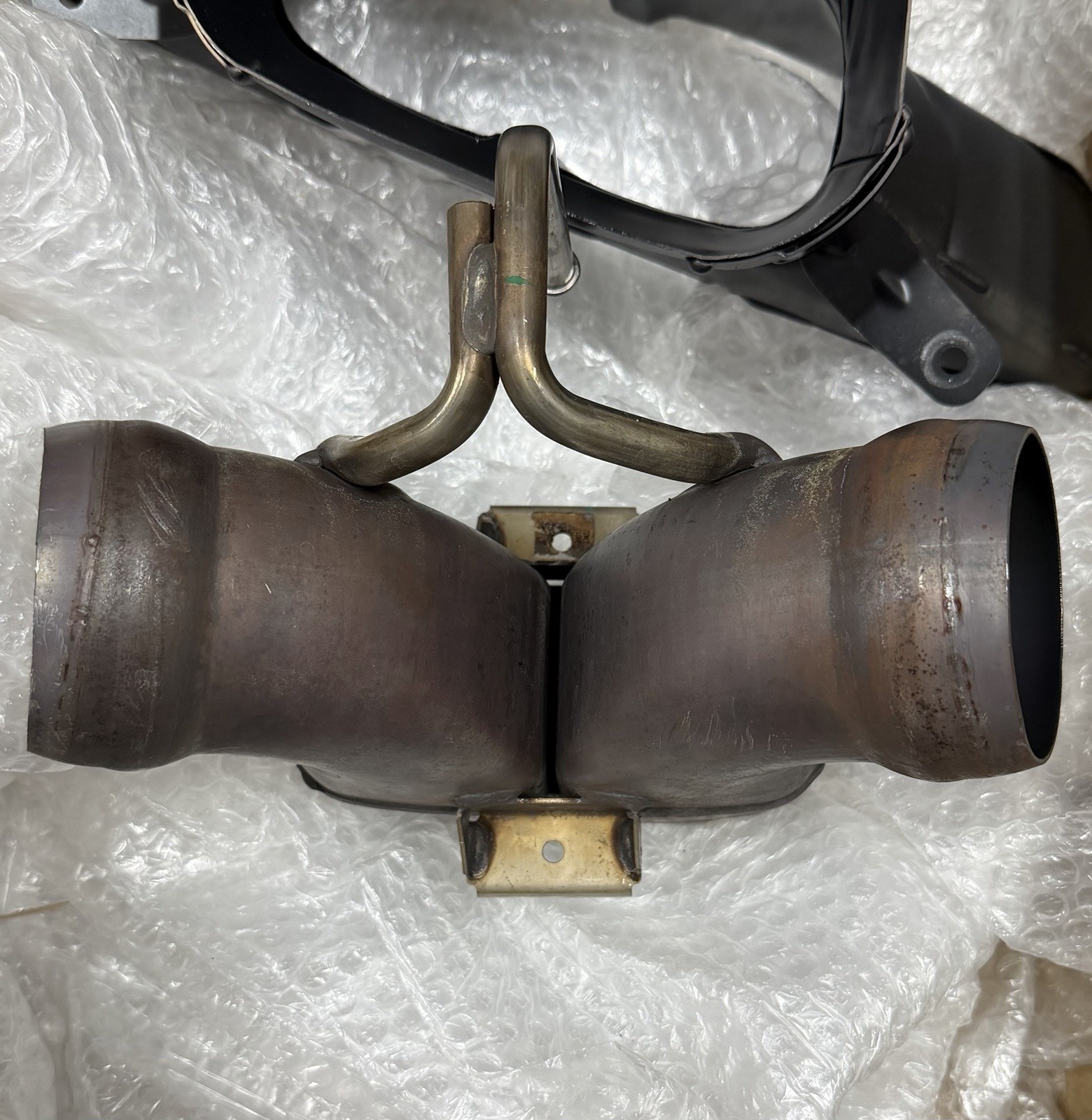 Ferrari 296 GTB Exhaust tailpipe