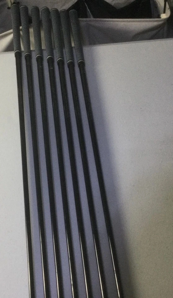 Turbo Power XL-20 Iron Set Of 7 Golf Clubs 4-PW Irons R Flex Low Torque Graphite - Image 3 of 4