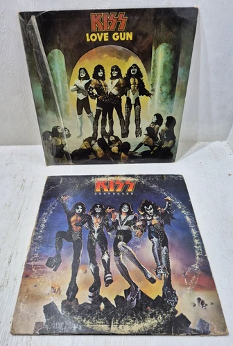 Lot of 2 Vintage Kiss Vinyl Record Albums Destroyer & Love Gun Casablanca Rock