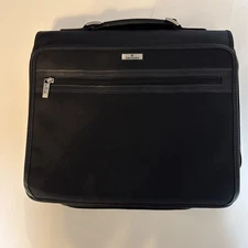 Samsonite 3 Ring Business Binder Zip Around w/ Calculator