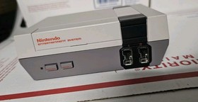 Nintendo NES Mini Classic Edition Console & Controller 30 USA Games Include Lot1