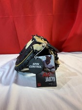 Wilson 2021 A2K Jose Abreu 12.5 Inch Baseball Glove - Right-Hand Thrower