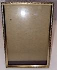 Vintage MCM Gold Tone Metal Traditional 3.5" x 5" Small Photo Frame — photo 1