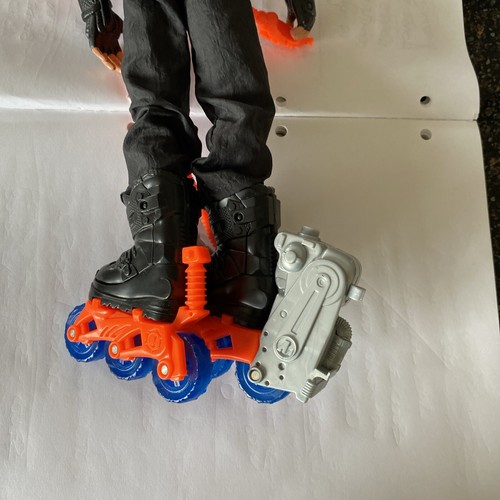Action Man Figure Roller Blade Extreme Hasbro International 2000. Good Condition - Picture 7 of 8
