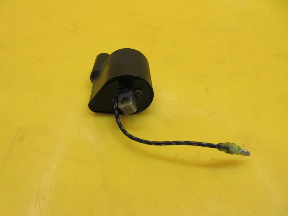 BOBINA DE ENCENDIDO OEM YAMAHA WAVERUNNER WAVE RUNNER GP1200 GP1300R XL12 XLT1200 Foto 2 de 4