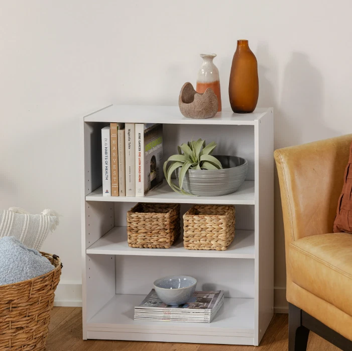 Sturdy Mainstays 31" 3 Shelf Bookcase - White - Image 3 of 4