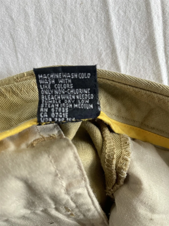 Nautica 36x7.5" Khaki 100% Linen Pleated Rigger Mens Shorts - Image 4 of 4