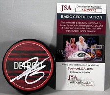 SHAYNE GOSTISBEHERE SIGNED DETROIT RED WINGS REVERSE RETRO Puck AUTO +JSA COA