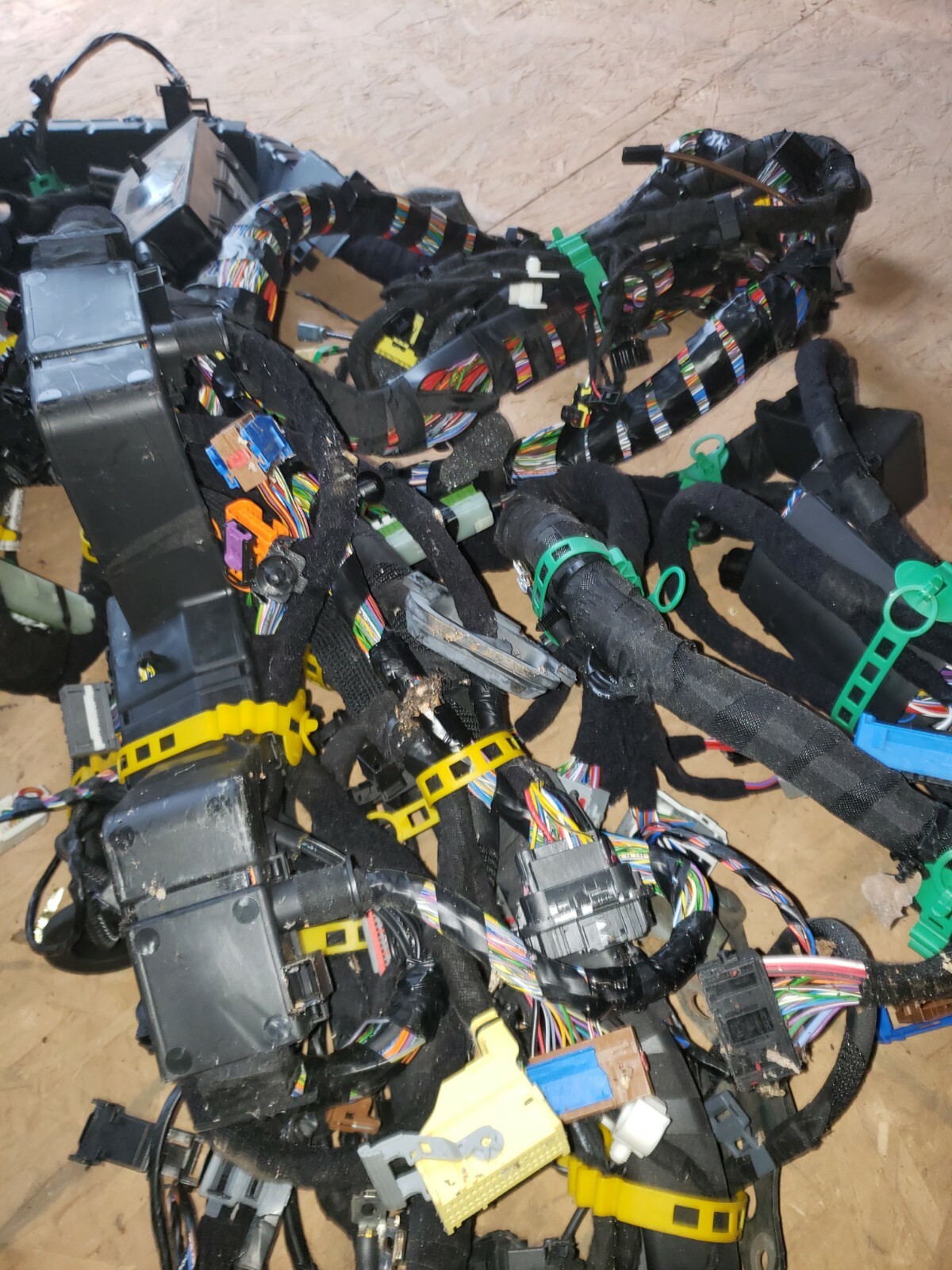2014-2017 MASERATI GHIBLI S / SQ4 REAR WIRING HARNESS PART # 6700362940 OEM