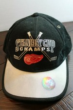 The Official Detroit Red Wings Wing-nut 