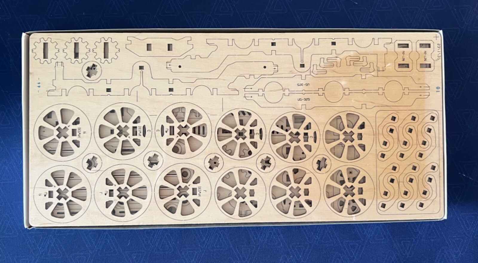 Ugears - Maqueta 460 Steam Locomotive En Oferta Ugears - Maqueta 460 Steam Locomotive - Imagen 8