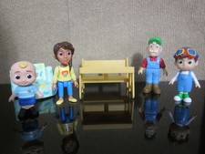CoComelon School Time Deluxe Playtime Set With Figures And Accessories