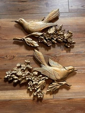 Vintage 1967 Syroco Birds And Dogwood Flower Branch Hanging Wall Art Plaque