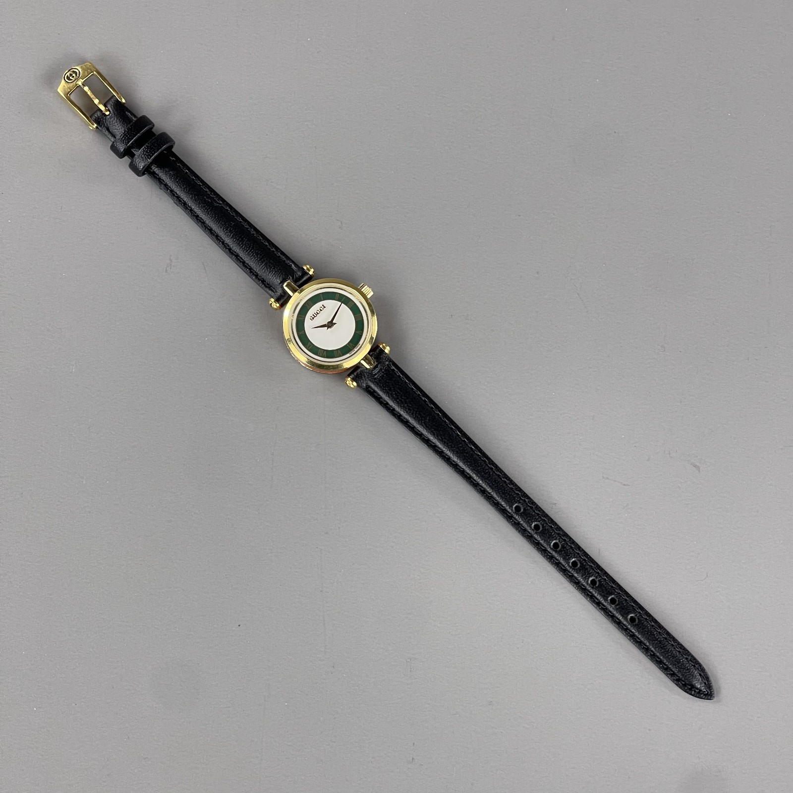 GUCCI 2000L Vintage Ladies Watch 21mm Quartz Gold SS Brand New band Cal.579.005 thumbnail 9