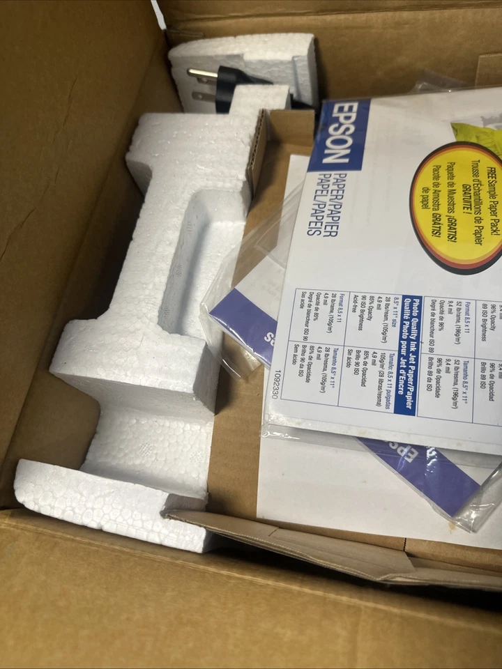 Epson Stylus C42UX Standard Inkjet Printer Original Package -open Box - Image 2 of 4