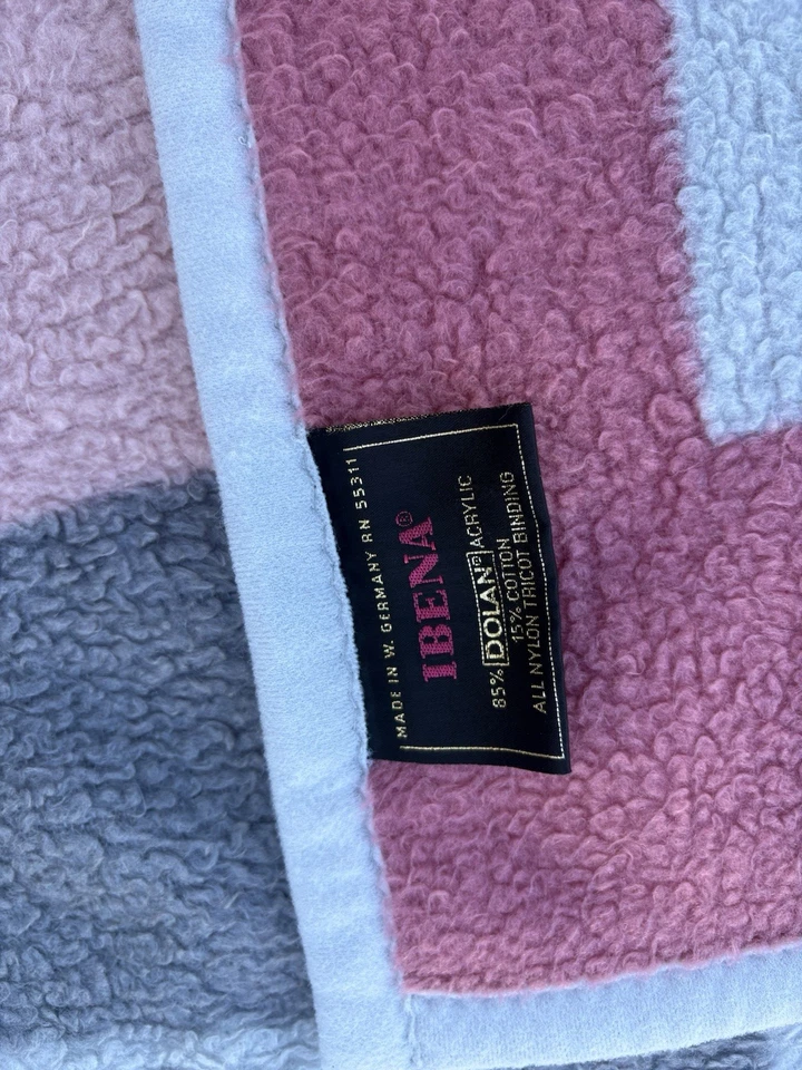 Vintage Cannon Ibena Throw Blanket Reversible Geometric Pink Gray 52x74 Modern - Image 3 of 3
