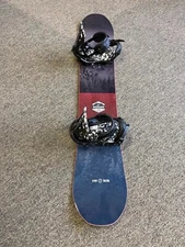 *BLEM* Camp Seven Redwood CRCX Snowboard with APX Snowboard Bindings 153 cm