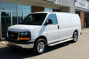 2019 GMC Savana 2500 Cargo Van - LOW KM - ACCIDENT FREE