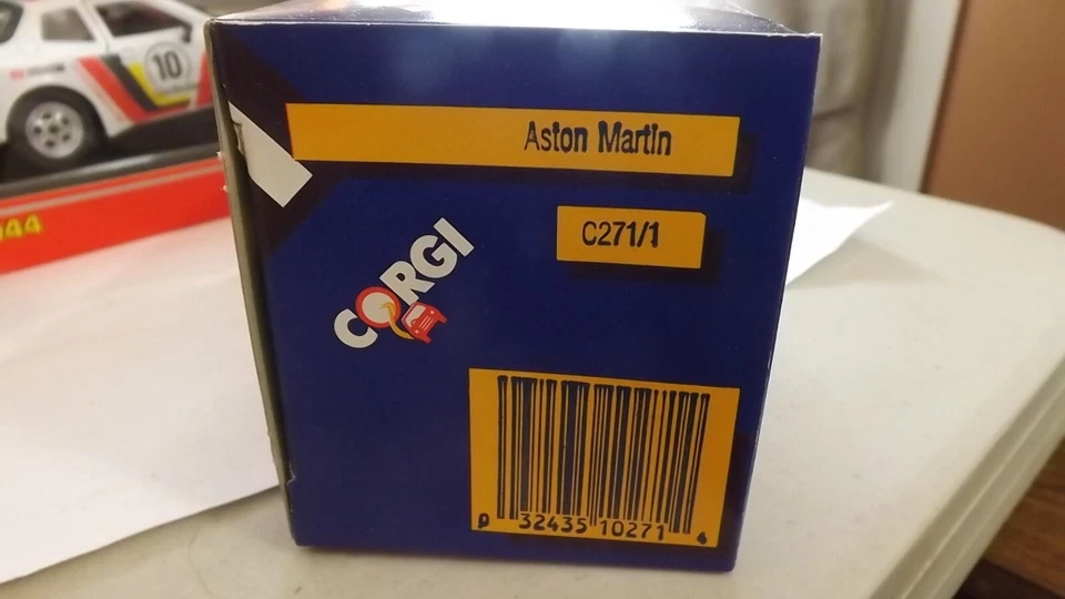 1989 Corgi Aston Martin  Made In Great Britain - Image 3 of 3