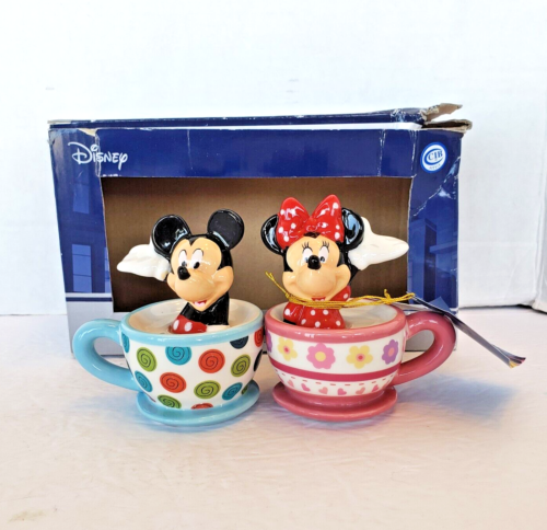 Disney Mickey und Minnie Maus wirbelnde Teetassen magnetische Salz Pfeffer Shaker Set - Bild 1 von 16