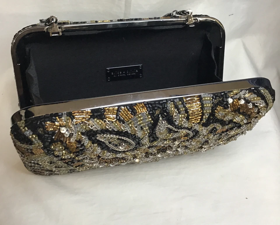 Cartera clutch/correa Alice And Olivia negra dorada con cuentas estrás Foto 3 de 4