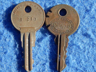 Seeburg Key S 213 - Illinois Lock Co. - wall box key - original | eBay