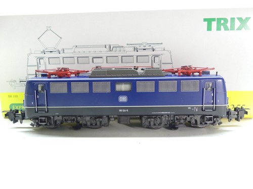 Trix Express H0 32255 E-Lok BR110 124-5, DC, Licht, DSS, NEM, NEU in OVP #68784 | Condition: Gebraucht