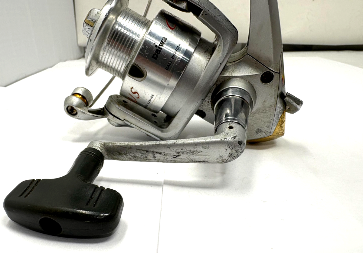 DAIWA CYGNUS 2500-B | eBay