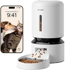 High-Tech Automatic Pet Feeder with 1080P View and Food Monitoring Alerts