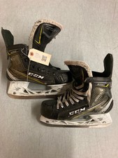 CCM Tacks 9060 Hockey Skates INT 5 HEEL WEAR