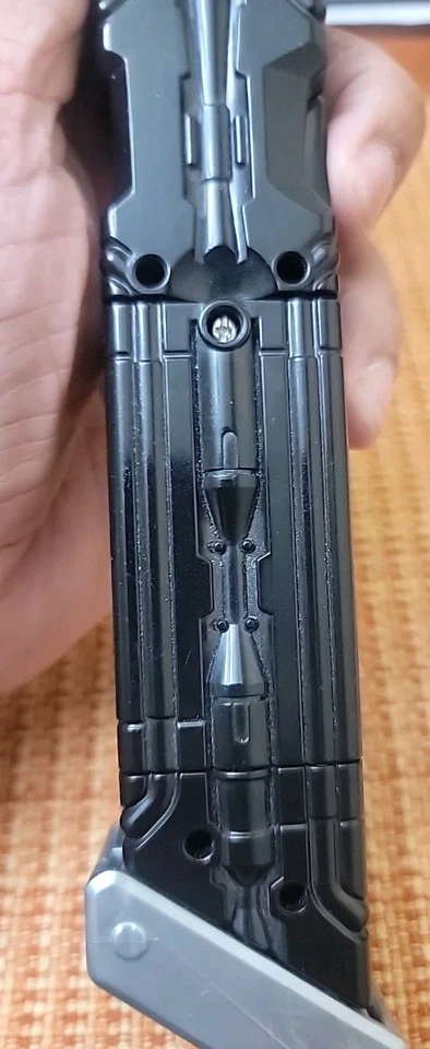 Power Rangers Dino Charge Kyoryuger DX Kentrospiker Dino Spike Morpher probado Foto 3 de 4