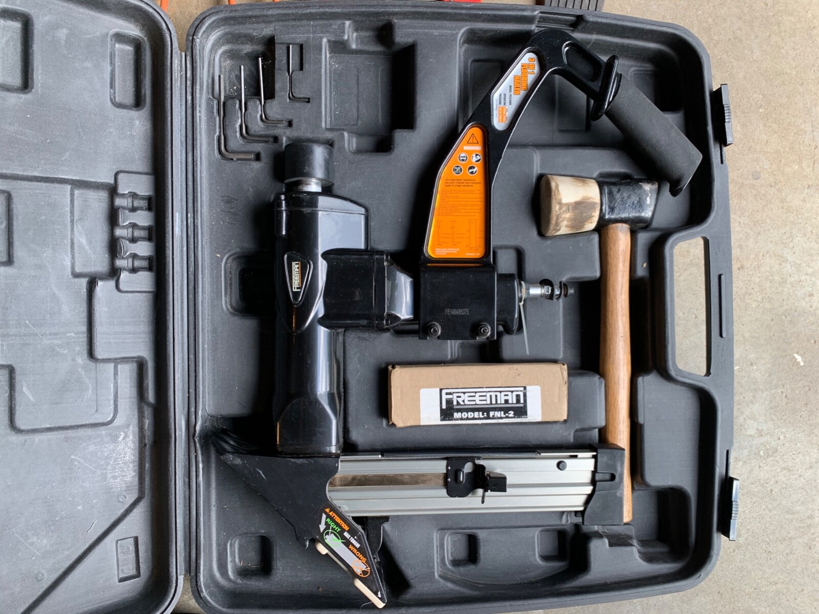 Freeman PFL618BR Flooring Nailer and Stapler with Case Black