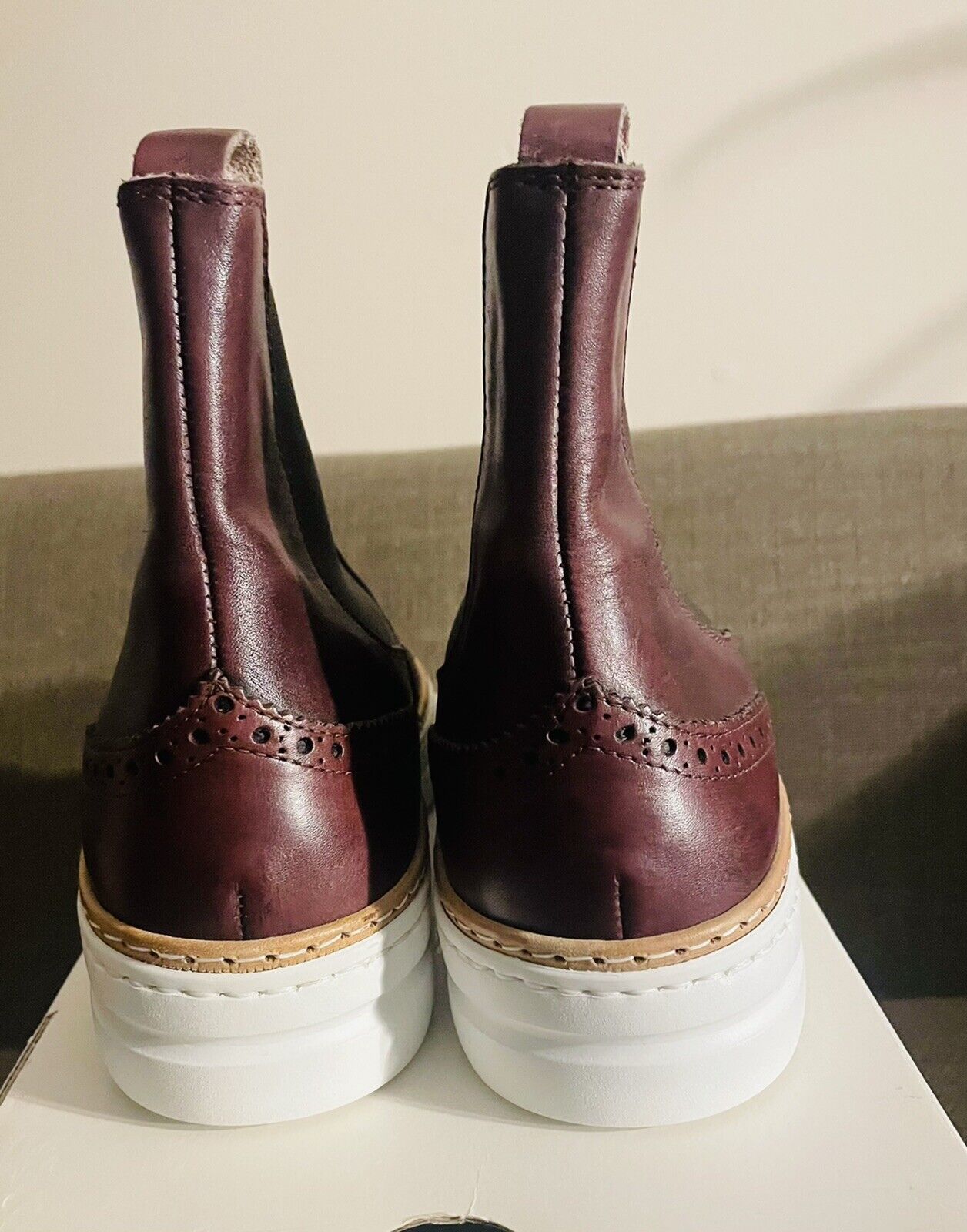 PANTOFOLA D’ORO Stivaletti da uomo marroni Pantofola d'Oro Clubho taglia 40 vendita al dettaglio $500