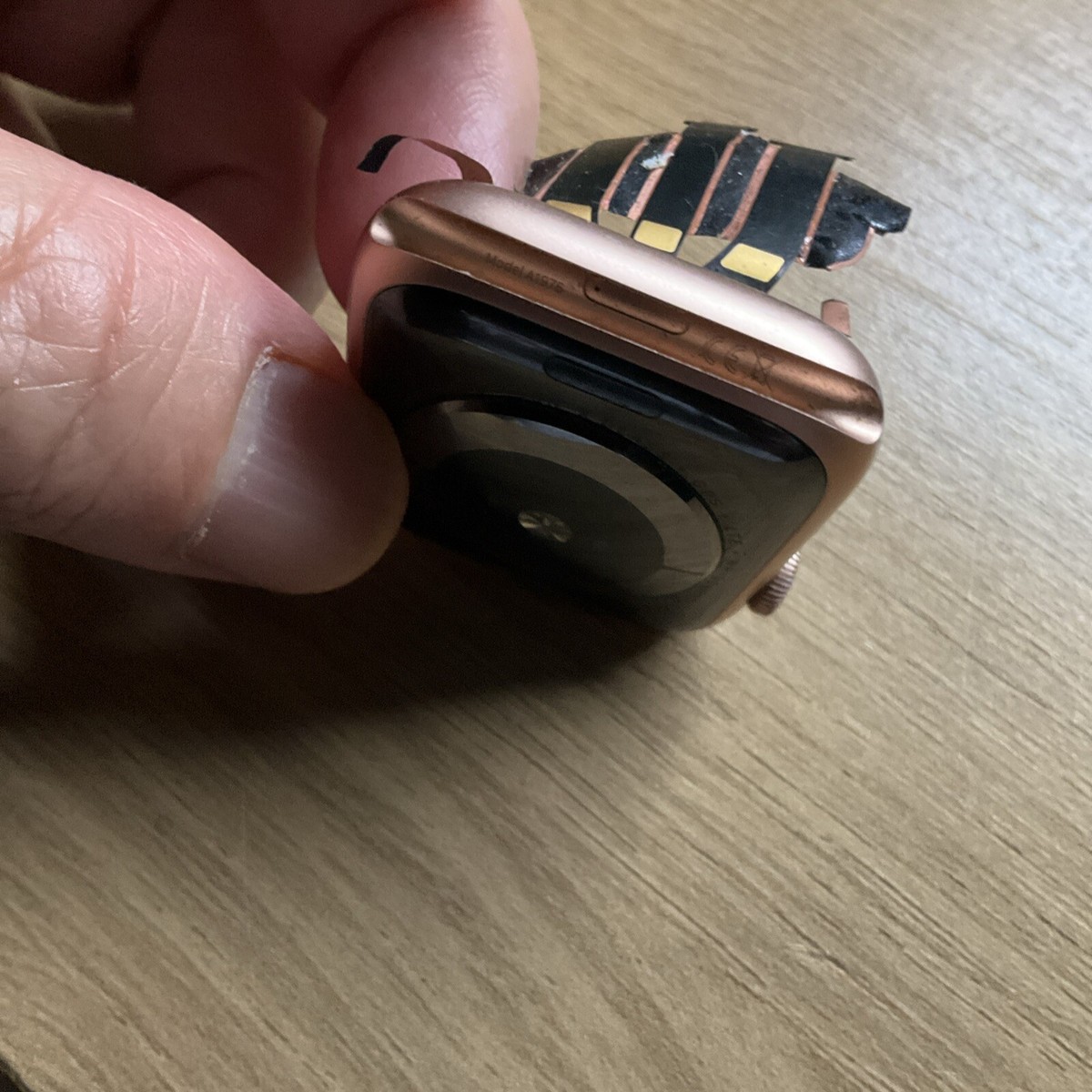 Apple Watch - ☆USED Apple Watch series4 44 GPS シルバーアルミ Apple Watch Series 4, 44mm Smartwatch, GPS + Cellular
