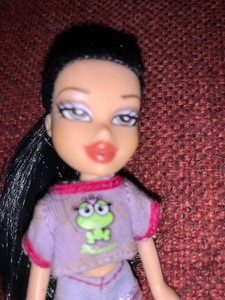 black haired bratz