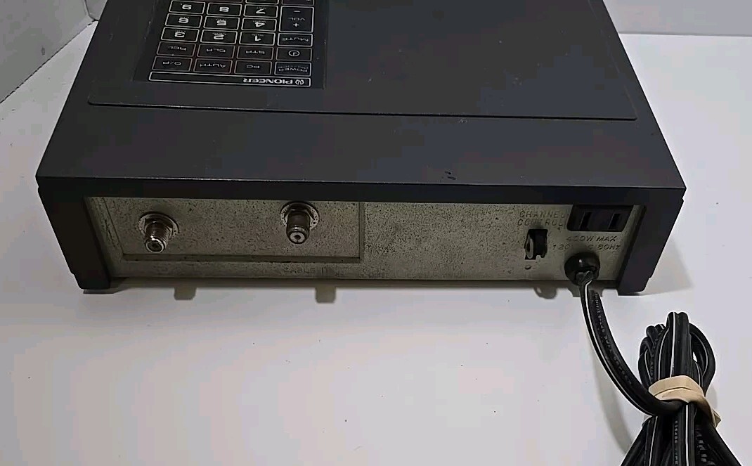 AllModern Ventilateur de plafond encastré à 3 pales avec télécommande