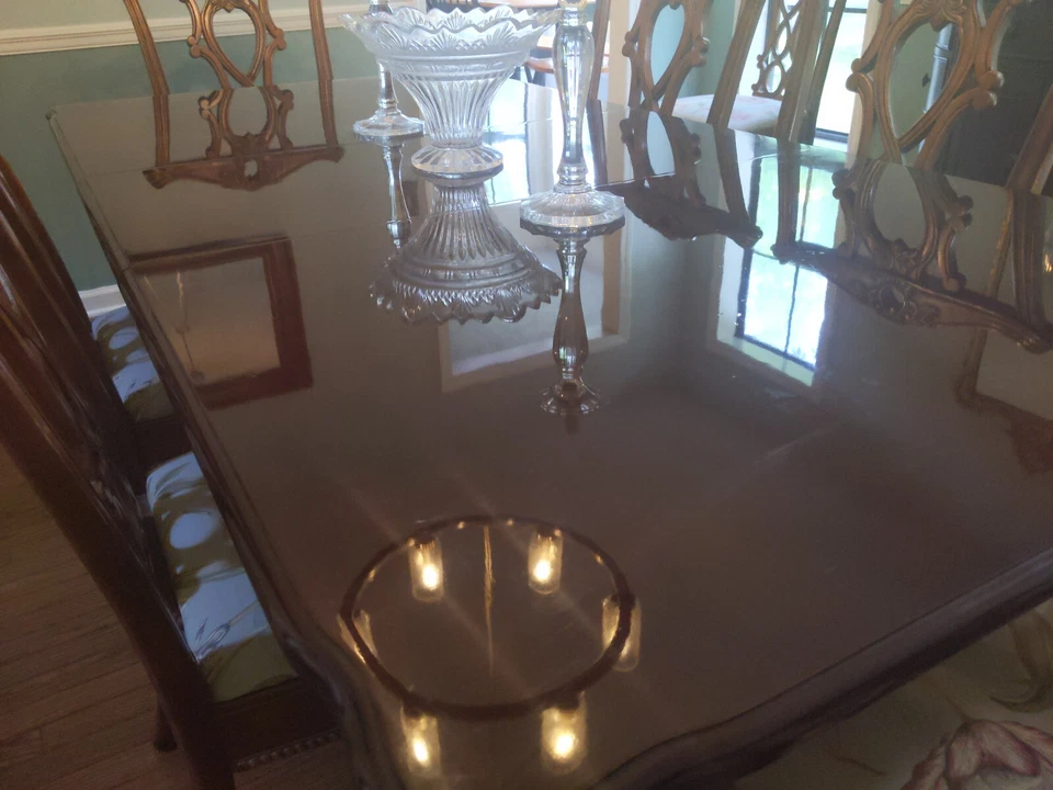 Lacquer Cherry Dining Table - No chairs - Image 4 of 4