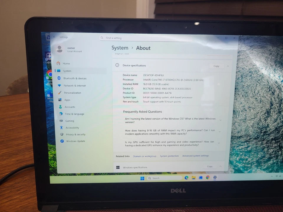 dell inspiron 15 7559 laptop- screen blemish - Image 4 of 4