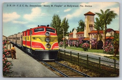 Vintage F.E.C. Ry Streamliner Henry M. Flagler Train Hollywood FL Postcard