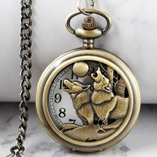 Wolfs Howling At The MoonHollow Quartz Pocket Watch With Gift Box