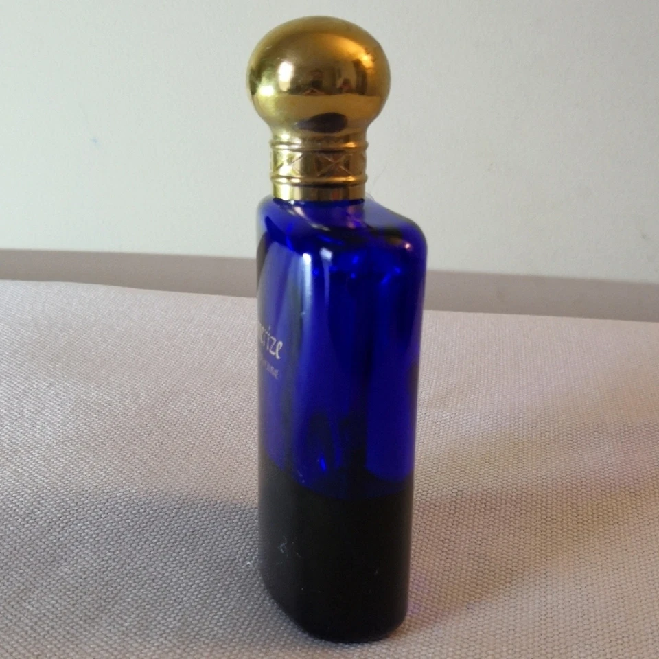 Avon Mesmerize Blue and Gold Men's Fragrance - Image 2 of 4