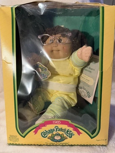 Cabbage Patch Kids 1985 Play Doll Yellow Outfit Removable Clothes Original Box