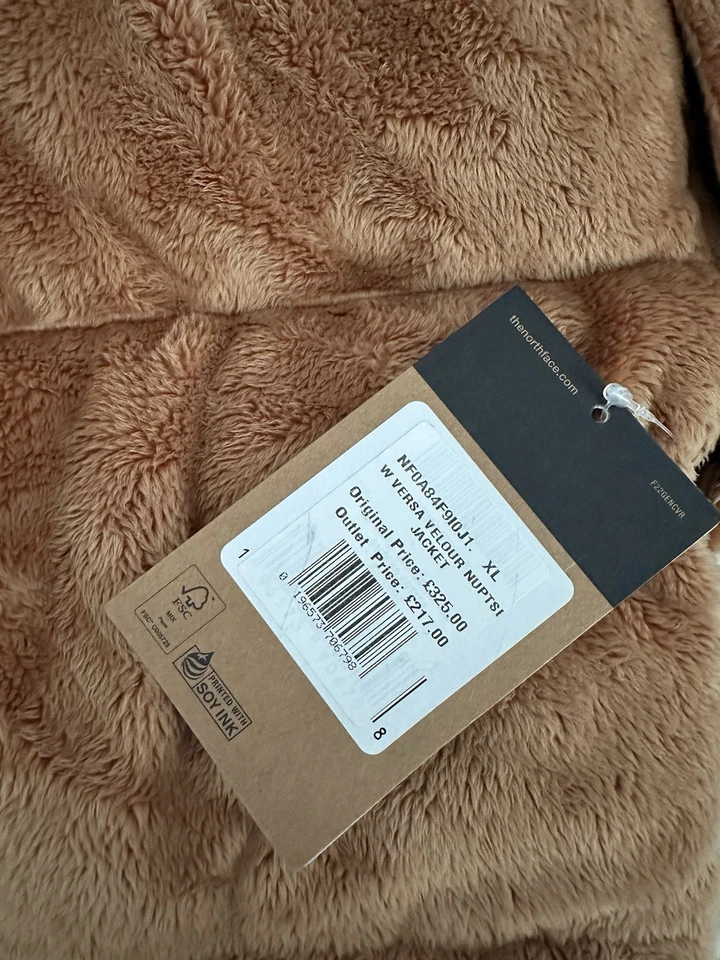 The North Face Versa Velour Nuptse Jacket - Image 2 of 4