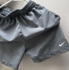 Nike boys Gray Mesh Polyester Athletic Shorts Drawstring Size S FA240306HIT