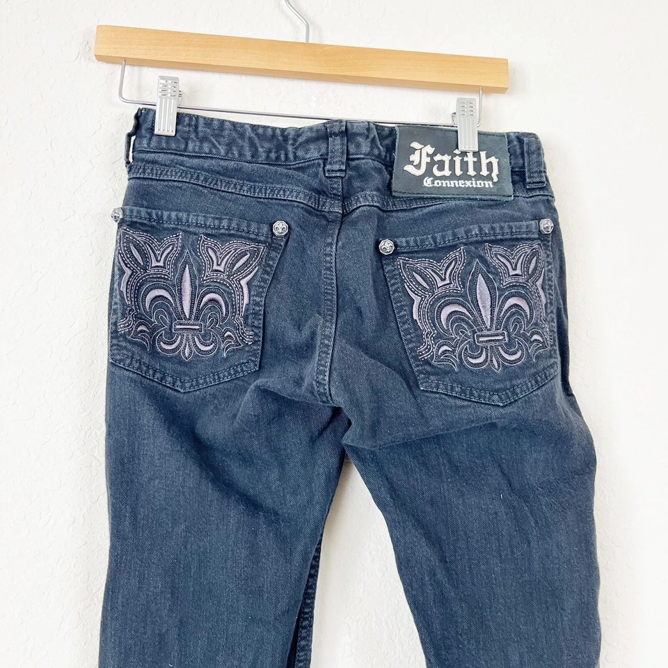 Pantalones de mezclilla ajustados negros Faith Connexion talla 27 Foto 3 de 4
